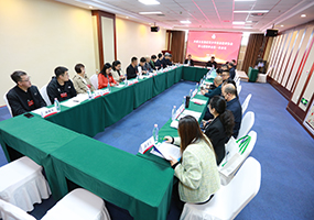 内蒙古自治区青少年科技教育协会第七次会员代表大会