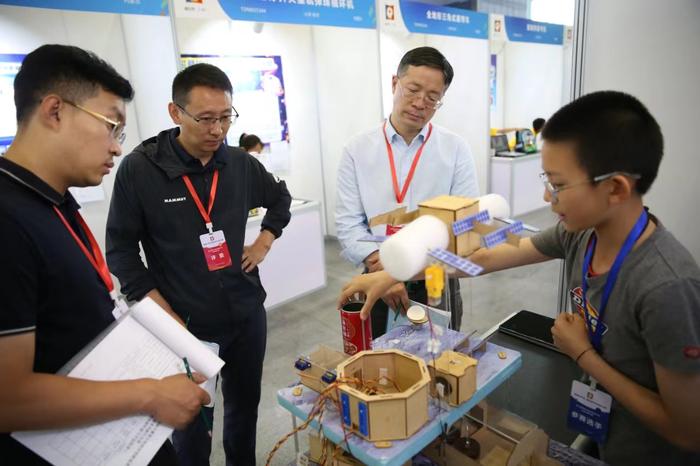 aa9ba2b90fc5b55cbcae14dab4f2d05